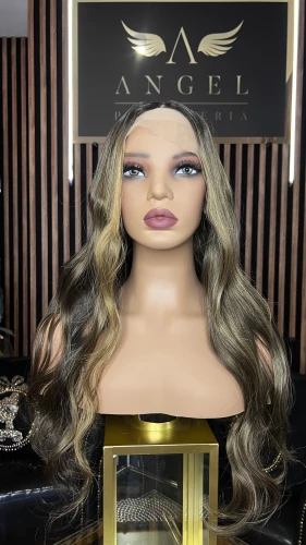 Peruka Layla